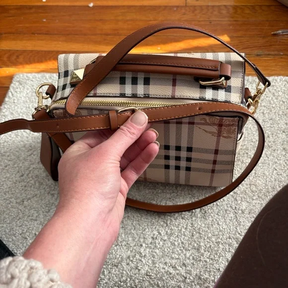 Burberry Beige and Brown Crossbody Bag - Picture 1 of 15